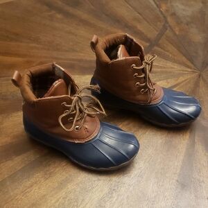 Adrienne Vittadini Kids Brown and Blue Duck Boots Size 3